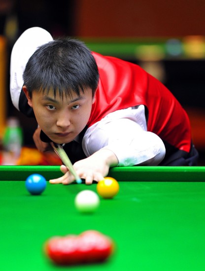 0亿美元估 0亿美元估