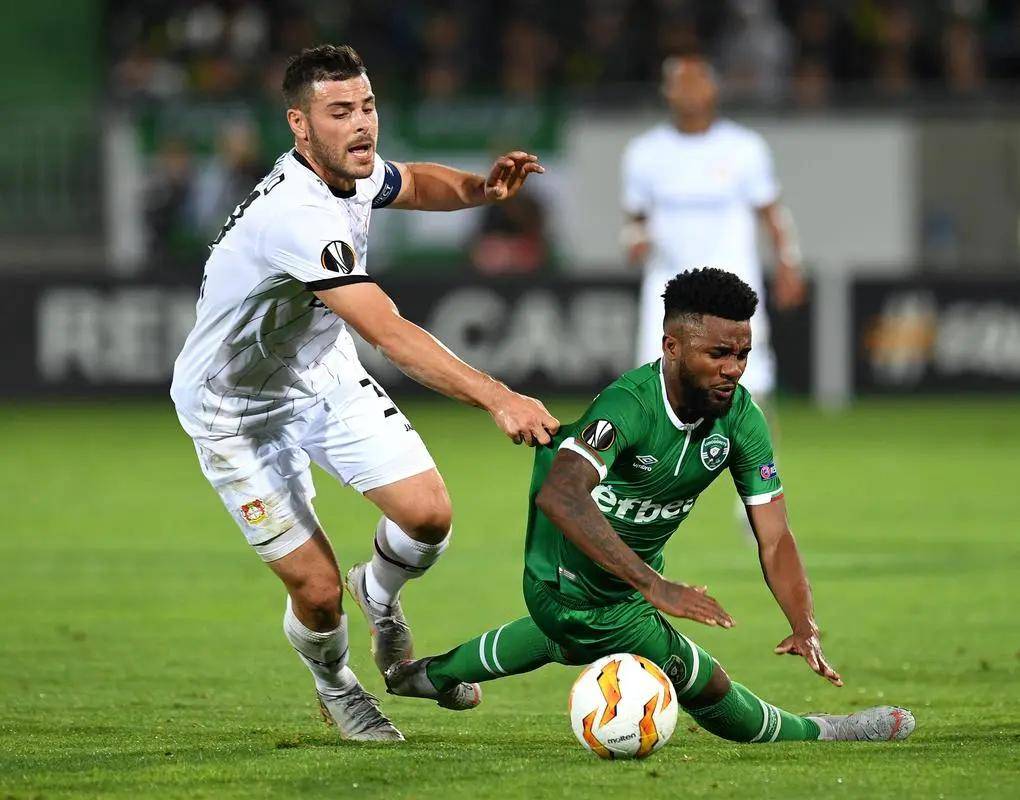 也使得整个 也使得整个